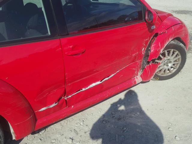 3VWCB21C72M431735 - 2002 VOLKSWAGEN NEW BEETLE 红色 照片 9