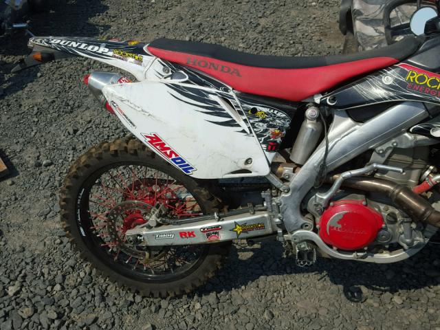 JH2PE05305M307842 - 2005 HONDA CRF450 R WHITE photo 6