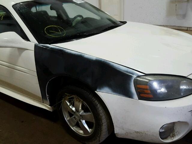 2G2WP552681180280 - 2008 PONTIAC GRAND PRIX WHITE photo 9