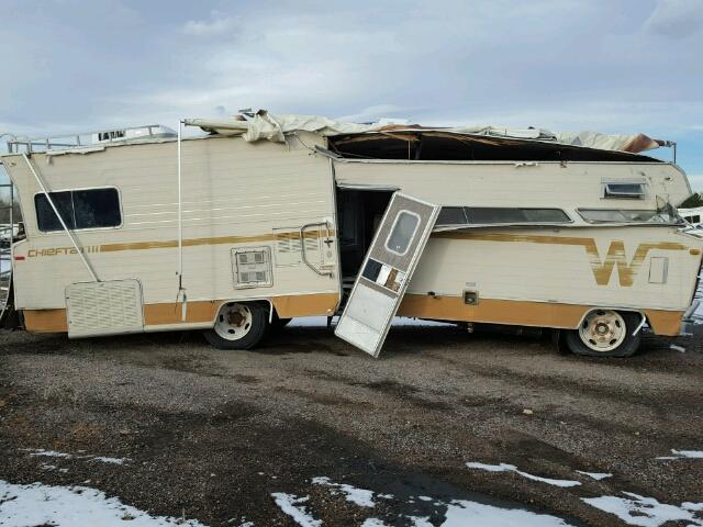 H41CN1S375892 - 1972 WINNEBAGO CHIEFTAIN WHITE photo 4