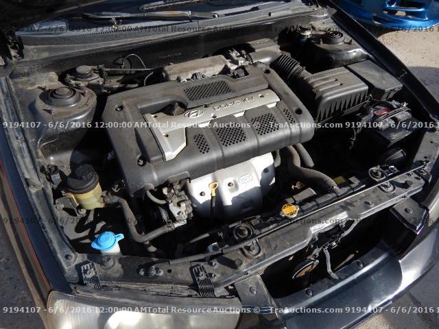 KMHDN45D62U263431 - 2002 HYUNDAI ELANTRA GL BLACK photo 7