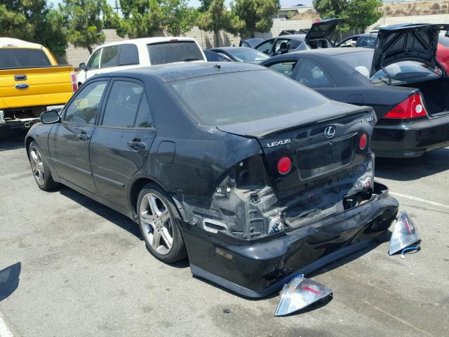 JTHBD192750098523 - 2005 LEXUS IS 300 BLACK photo 3