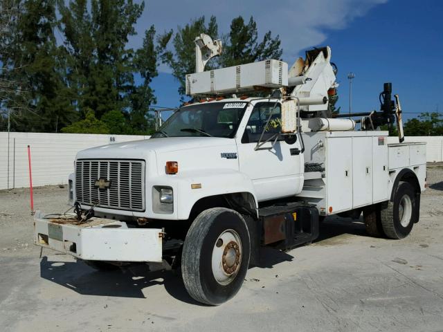 1GBM7H1J7TJ105866 - 1996 CHEVROLET KODIAK C7H WHITE photo 2