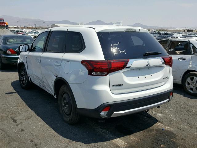 JA4AD3A32HZ027477 - 2017 MITSUBISHI OUTLANDER WHITE photo 3