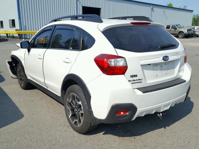 JF2GPABC5H9217463 - 2017 SUBARU CROSSTREK WHITE photo 3