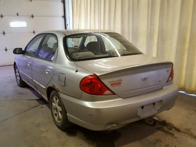 KNAFB121145316142 - 2004 KIA SPECTRA BA SILVER photo 3