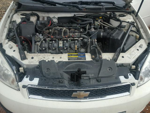 2G1WD58C389256766 - 2008 CHEVROLET IMPALA SUP 白色 照片 7