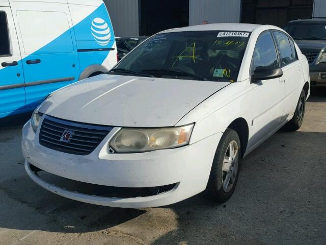 1G8AJ55F27Z116232 - 2007 SATURN ION LEVEL WHITE photo 2