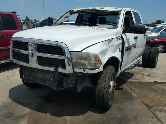 3D73Y4CL8BG545242 - 2011 DODGE RAM 3500 WHITE photo 2