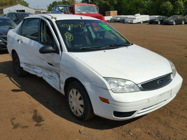 1FAFP34N87W344119 - 2007 FORD FOCUS WHITE photo 1