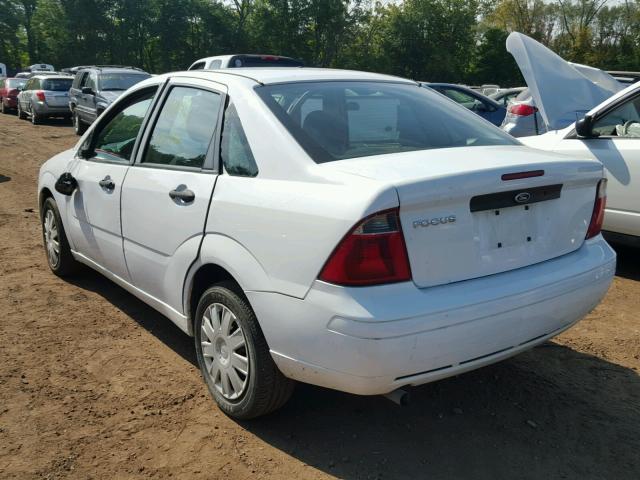 1FAFP34N87W344119 - 2007 FORD FOCUS WHITE photo 3