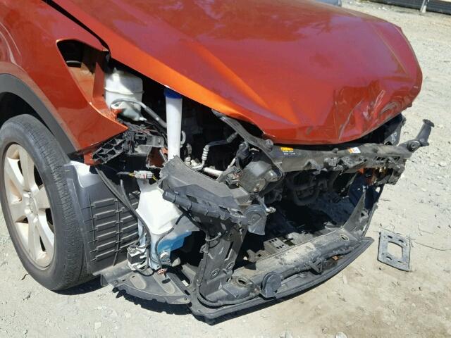 5XYZU3LB7EG209621 - 2014 HYUNDAI SANTA FE S ORANGE photo 9