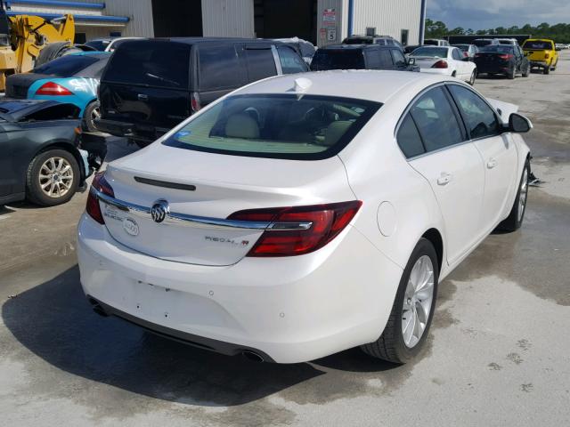 2G4GR5GX2H9113840 - 2017 BUICK REGAL PREM WHITE photo 4