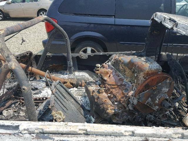 JT4RN62S3H0157642 - 1987 TOYOTA 4RUNNER RN BURN photo 6