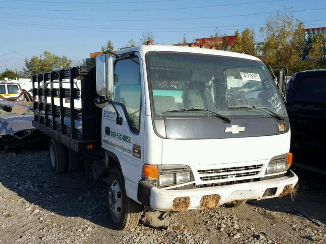 4KBB4B1U83J802776 - 2003 CHEVROLET TILT MASTE WHITE photo 1