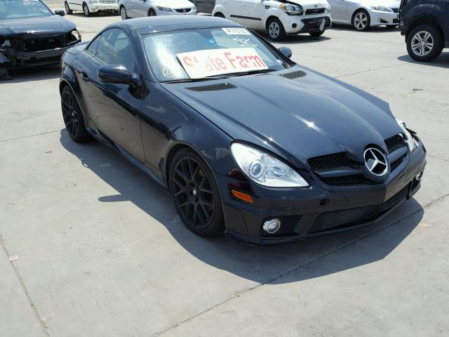 WDBWK54F29F194698 - 2009 MERCEDES-BENZ SLK 300 BLACK photo 1