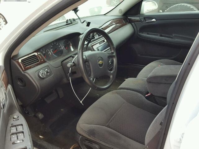 2G1WB5E32C1141223 - 2012 CHEVROLET IMPALA WHITE photo 9