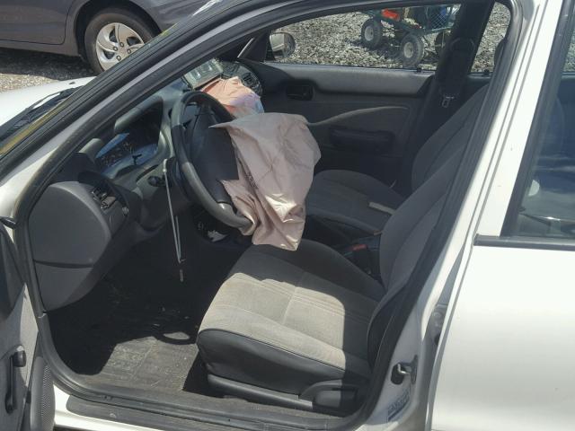 1Y1SK5266TZ048664 - 1996 GEO PRIZM BASE WHITE photo 5