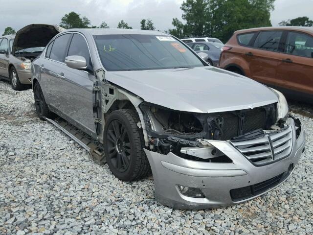 KMHGC4DF5BU121092 - 2011 HYUNDAI GENESIS 4. SILVER photo 1