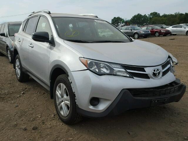 JTMBFREV3FD159757 - 2015 TOYOTA RAV4 LE SILVER photo 1