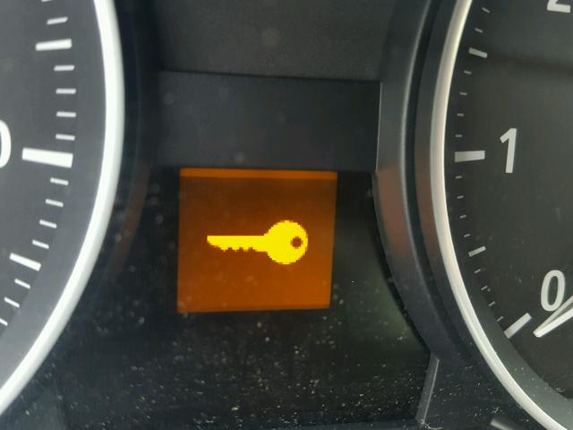 WBAUL73529VJ75890 - 2009 BMW 128 I RED photo 8