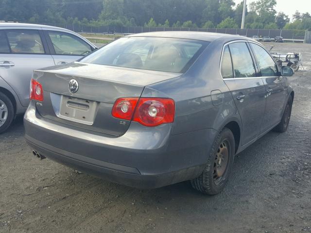 3VWRF71K35M607848 - 2005 VOLKSWAGEN NEW JETTA GRAY photo 4