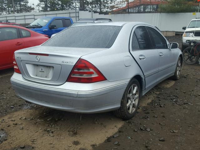 WDBRF92H57F915123 - 2007 MERCEDES-BENZ C 280 4MAT SILVER photo 4