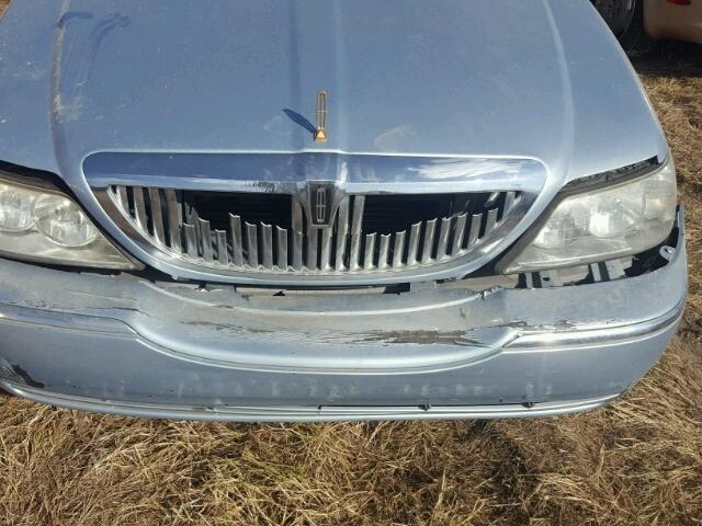 1LNHM81W15Y624967 - 2005 LINCOLN TOWN CAR BLUE photo 9