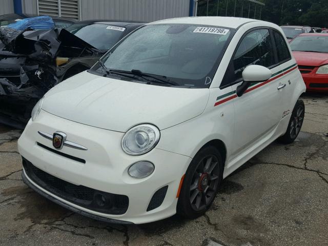 3C3CFFFH8DT745832 - 2013 FIAT 500 ABARTH WHITE photo 2