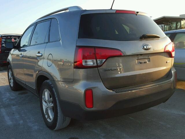 5XYKT4A62FG611919 - 2015 KIA SORENTO LX GRAY photo 3