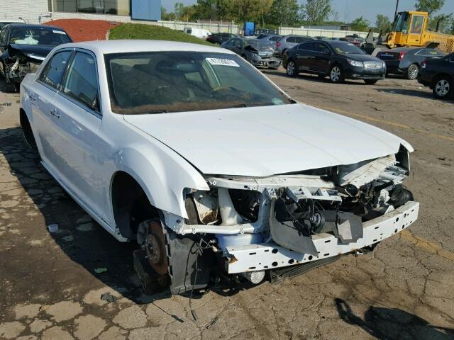 2C3CCAEGXDH606119 - 2013 CHRYSLER 300C WHITE photo 1