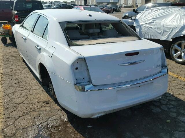 2C3CCAEGXDH606119 - 2013 CHRYSLER 300C WHITE photo 3