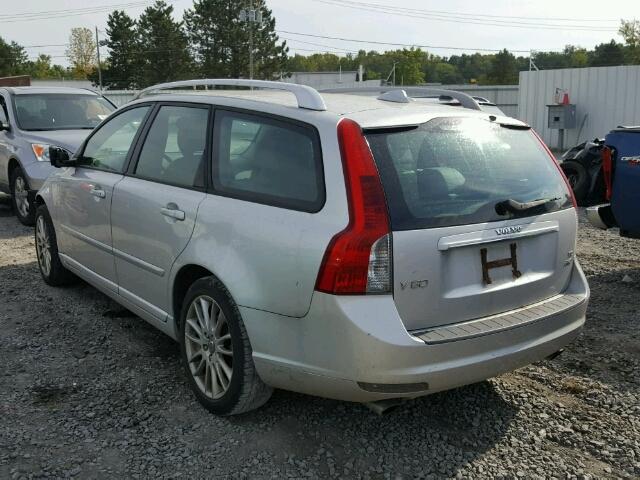 YV1MJ672782391926 - 2008 VOLVO V50 T5 SILVER photo 3