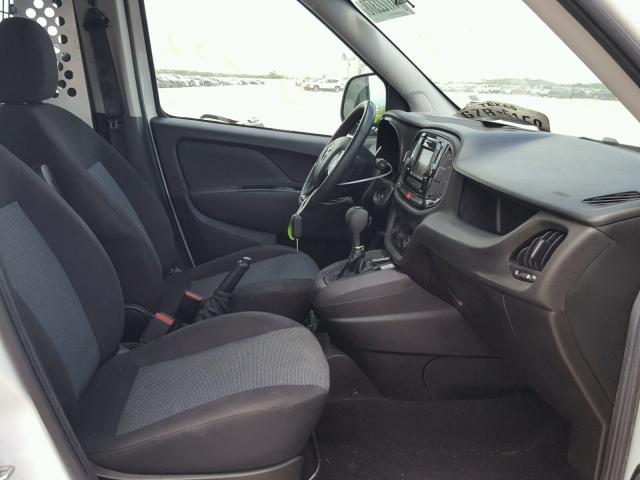 ZFBERFAT6G6B13083 - 2016 RAM PROMASTER 白色 照片 5