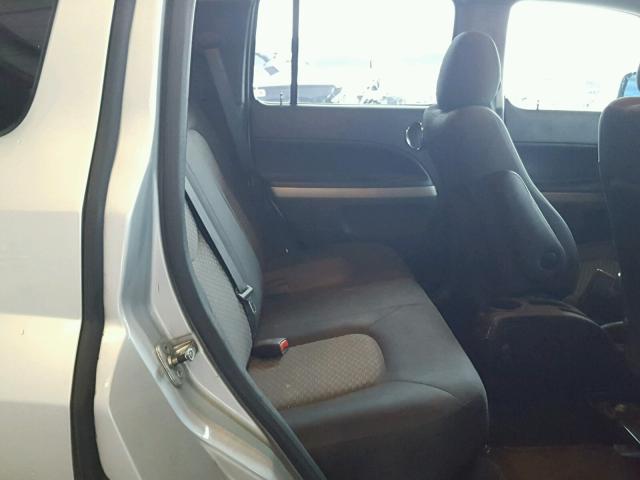 3GNBAADB2AS513243 - 2010 CHEVROLET HHR LS SILVER photo 6