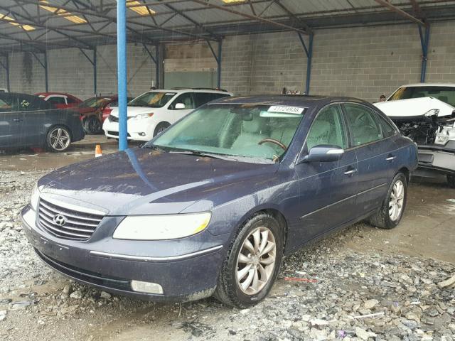 KMHFC46F07A243117 - 2007 HYUNDAI AZERA SE BLUE photo 2