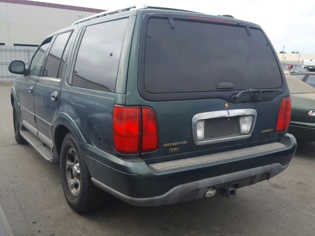 5LMPU28LXWLJ60691 - 1998 LINCOLN NAVIGATOR 绿色 照片 3
