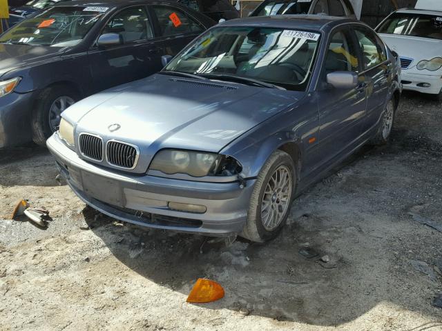 WBAAM5335XKG08610 - 1999 BMW 328I BLUE photo 2