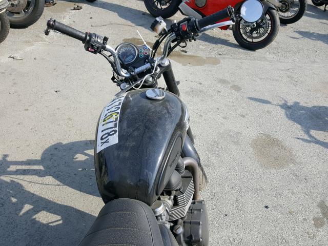SMT900K11ET648371 - 2014 TRIUMPH MOTORCYCLE BONNEVILLE BLACK photo 5