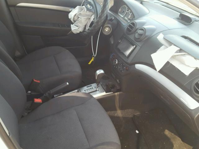 KL1TD5DE7BB251696 - 2011 CHEVROLET AVEO LS WHITE photo 5