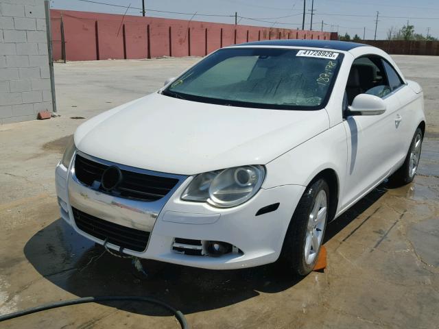 WVWDA71F47V041853 - 2007 VOLKSWAGEN EOS 2.0T S Ağ foto 2