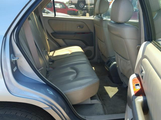 JTJHF10UX20259055 - 2002 LEXUS RX 300 GRAY photo 6