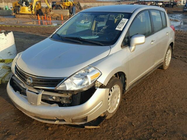 3N1BC1CP4CK222118 - 2012 NISSAN VERSA S SILVER photo 2