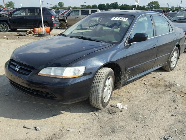 1HGCG16512A084815 - 2002 HONDA ACCORD EX BLACK photo 2