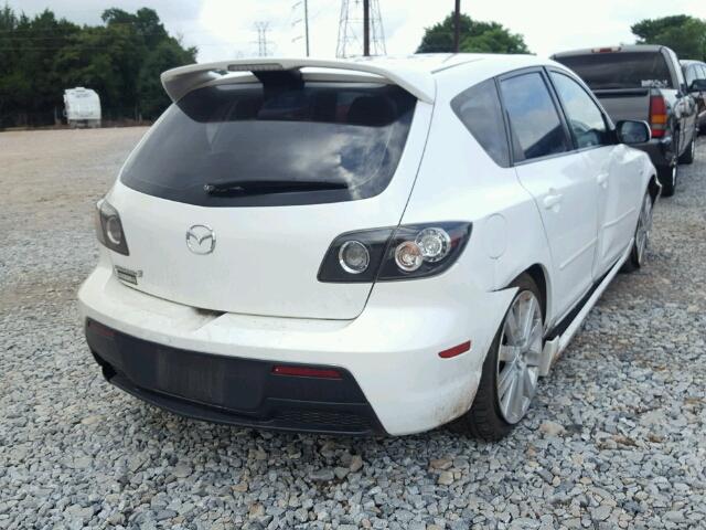 JM1BK34LX81149756 - 2008 MAZDA SPEED 3 WHITE photo 4