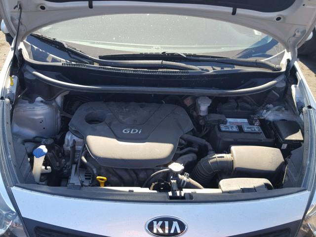 KNADM4A30F6460025 - 2015 KIA RIO LX SILVER photo 7