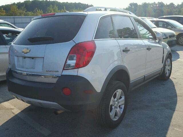 3GNAL2EK6DS630581 - 2013 CHEVROLET CAPTIVA LS 银色 照片 4