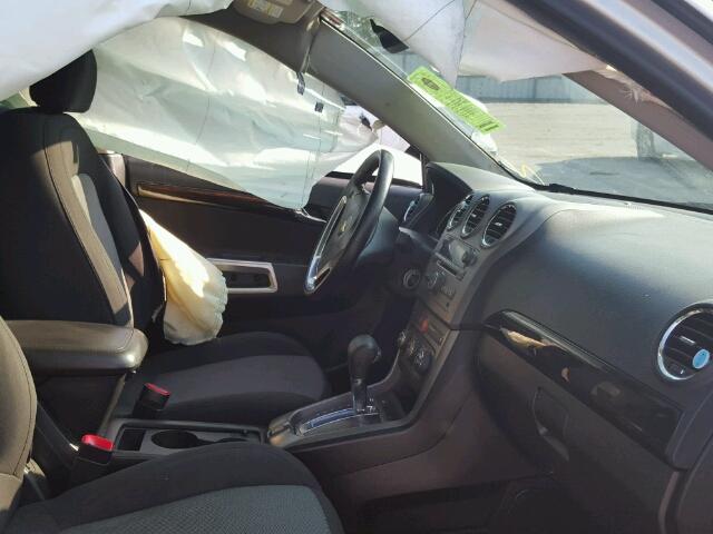 3GNAL2EK6DS630581 - 2013 CHEVROLET CAPTIVA LS 银色 照片 5