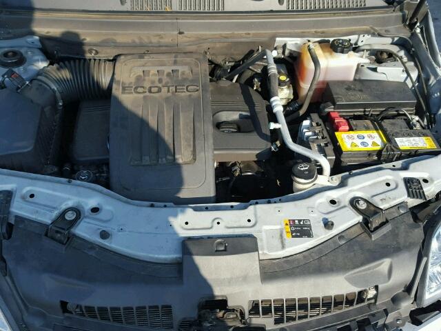 3GNAL2EK6DS630581 - 2013 CHEVROLET CAPTIVA LS 银色 照片 7