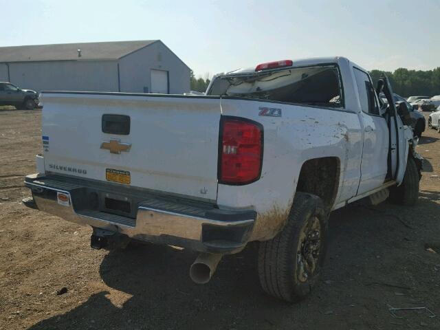 1GC1KVEY7HF173663 - 2017 CHEVROLET SILVERADO WHITE photo 4